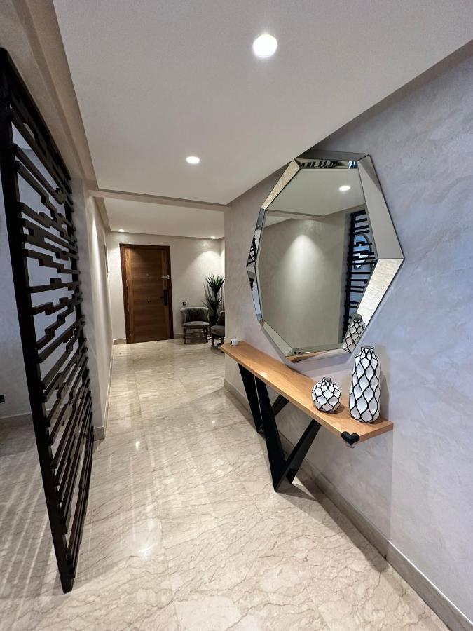 Incantevole Luxury Apprt Nel Cuore Di Casablanca Exterior foto