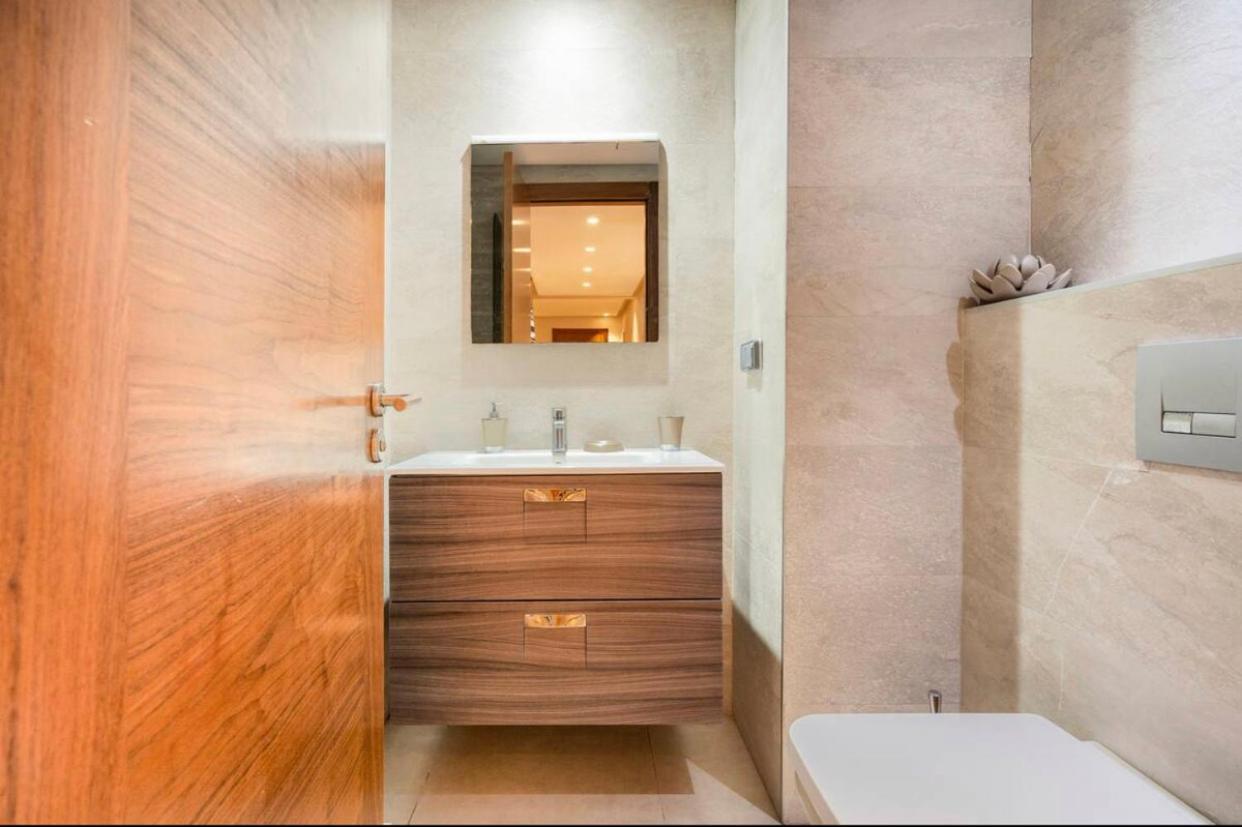 Incantevole Luxury Apprt Nel Cuore Di Casablanca Exterior foto